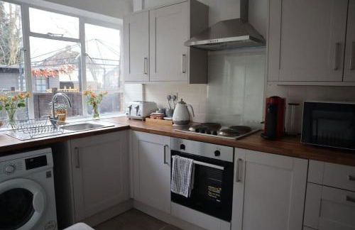 Charming 3Bed Home in High Barnet - Foto 17