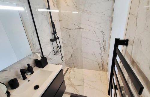 Exceptional 3-room apartment in quiet Cannes - Photo 20