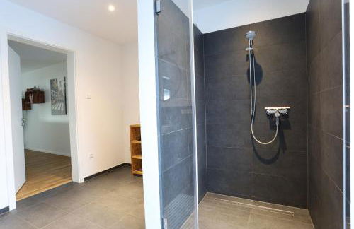 Apartment "New York" in Erftstadt - 3 Zimmer & 91qm - nahe Köln, Messe, Phantasialand & Bonn - Familienurlaub oder Business Trip - Foto 13