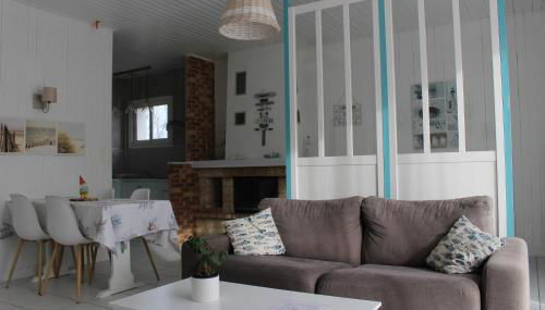 GITE AVEC SPA ENTRE FORET ET PLAGE - Ambiance Bord de Mer - Foto 4