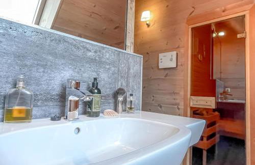 traumHaff Küstenchalets - einzigartige Chalets an der Ostsee. Ganz aus Lärchenholz mit Kamin und Sauna - Foto 29