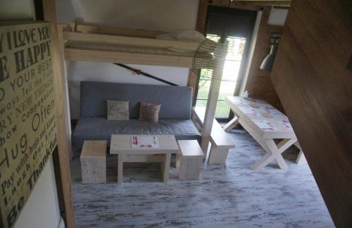 Ośrodek na zakręcie - Foto 9