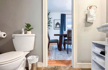 Charming Queen Anne Craftsman 4BR 2 Kitchens - Foto 62