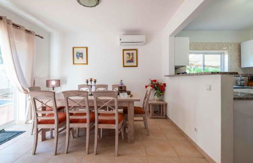 Villa Oasis, Piscina, Jacuzzi, Ténis e Praias! - Foto 12