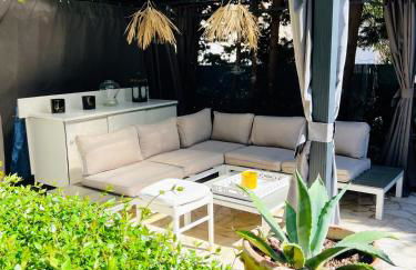 "Saint-Tropez" Superbe appartement avec Terrasse Jardin et Parking privé - Photo 19