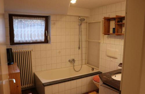 Zentrumsnahe u. Kinderfreu. Ferienwohnung mit 86m² - Foto 6