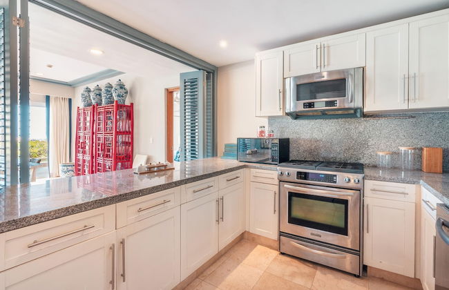 Apt w 2br-beachfront Private Pool in Sotogrande - Photo 19