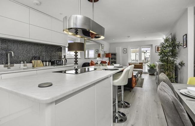 Sunset Townhouse With Free Parking - Foto 2