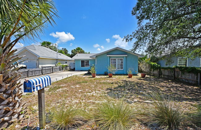 Emerald Sunset by Book That Condo - Photo 44