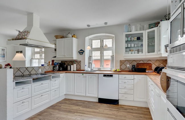 "Elisabetha" - 16km from the sea - Foto 35