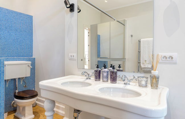 Luxurious 3-Bedroom 280sqm center - Foto 64