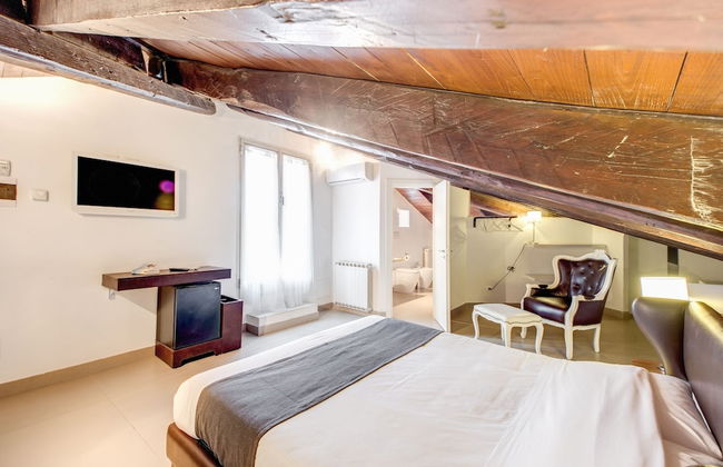 Imperia Suite - Photo 3