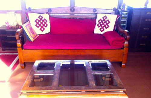 THE MAGICAL LAVA TEMPLE with EPIC Volcano Views! - Foto 14