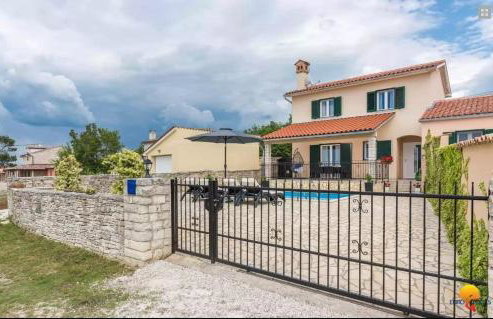 Villa Grguci - Photo 25