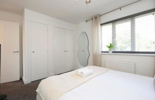 Contractor 4 Bed 2 BA 5 mins to Airport & Barry With Parking - Foto 61