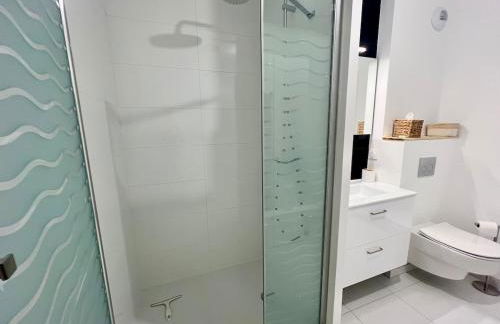 Studio Design & Confort Proche Plages et Accès Ile de Ré - Parking & Wifi GRATUIT - Foto 10