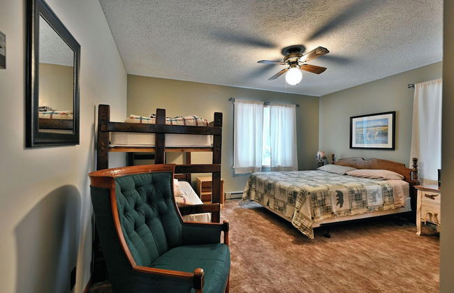 H's Place - Photo 15