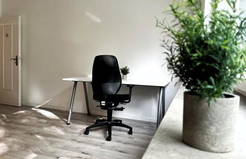 HolidayHome Aparments I Spaceous Room in BER-Reinickendorf, 1 Min. to Metro Station - Foto 1