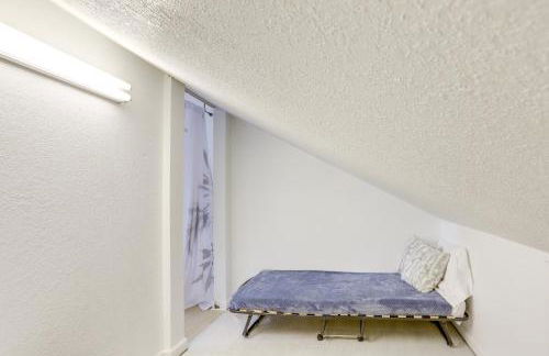 Charming Condo on Lake Erie with Community Pool - Foto 15