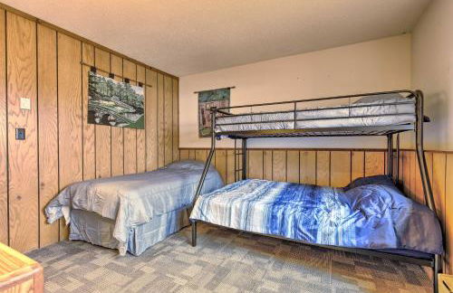 Upson Ski-InandSki-Out, End-Unit Cabin with Fireplace! - Foto 20