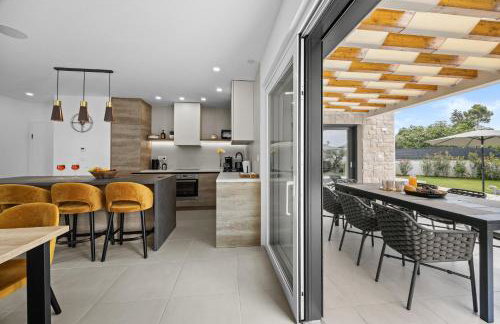 Villa Zanetta pet friendly near Poreč for 6 people with sea view & private pool - Foto 33