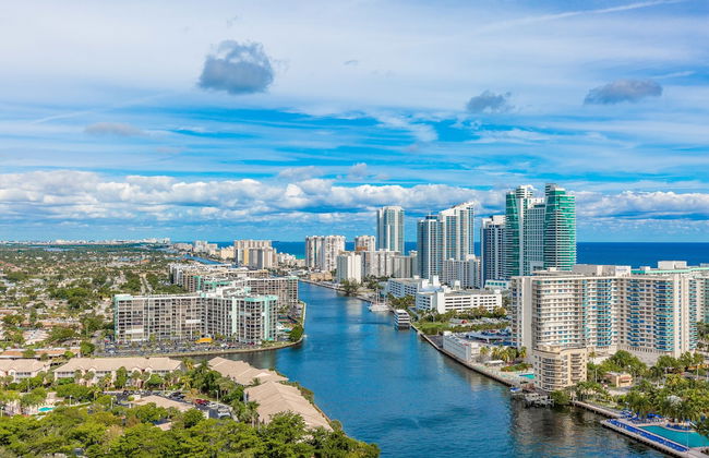 Private Ocean Luxury Condos at Beachwalk - Foto 55