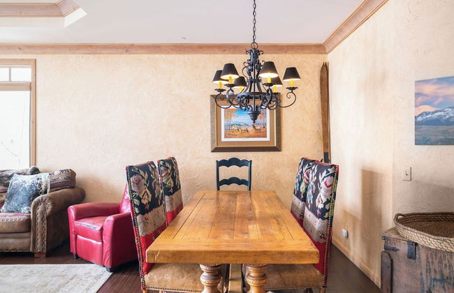 Centrum 302 by Avantstay Gorgeous Condo w/ Great Views & Steps Away From Ski Runs! - Foto 11