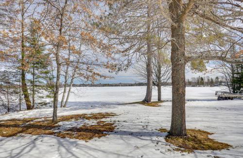 Solberg Lake House Dock, Deck and Stunning Views! - Foto 23