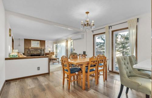 Lakefront Escape on Lake Hudson cabin - Foto 6