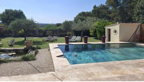 VILLA au calme avec VUE MAGNIFIQUE -entièrement climatisée - piscine - Photo 4