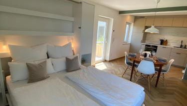 Seenland-Studio I 75 qm I Boxspringbett I Garten I Luxus-Bad - Foto 4