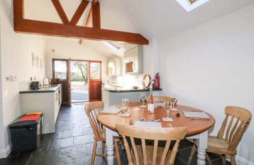 Dovecote Field House Farm - Photo 5