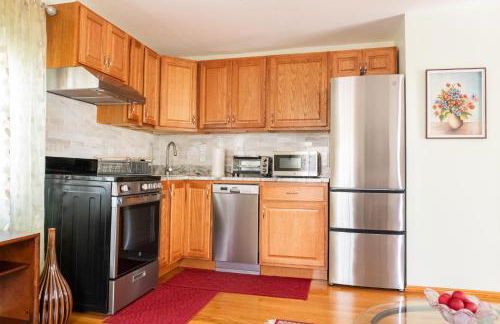 Modern Beautiful Apartment-5 Beds-Full Kitchen-Parking-Super Clean-Great for Groups - Foto 5