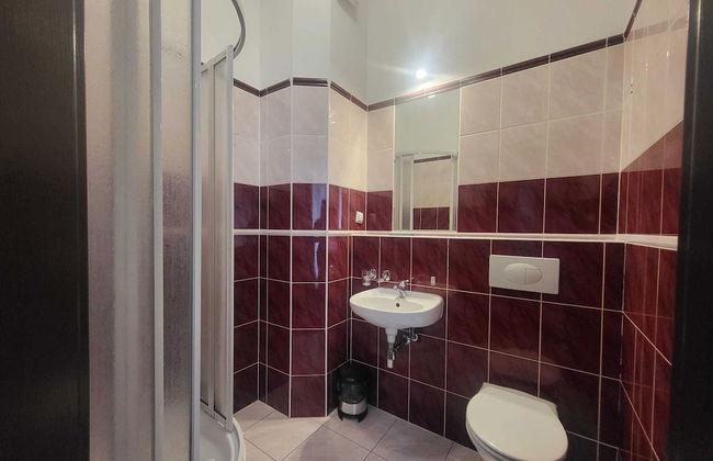 Hostel Bialoleka - Free Parking, Fast Wifi - Foto 24