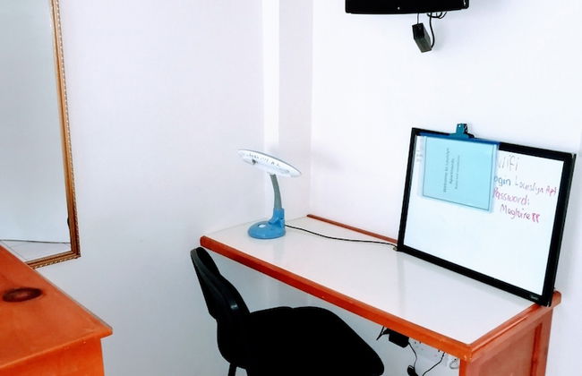 Louislyn Apartments - Photo 4