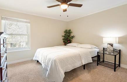 Spacious Country Club Golf Course Retreat - Foto 28