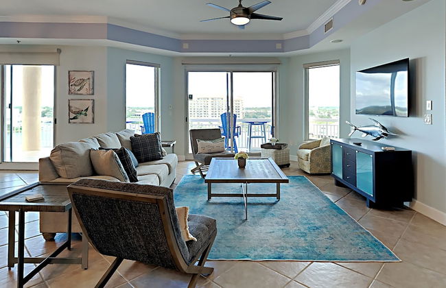 Harbor Landing #601a - Photo 1