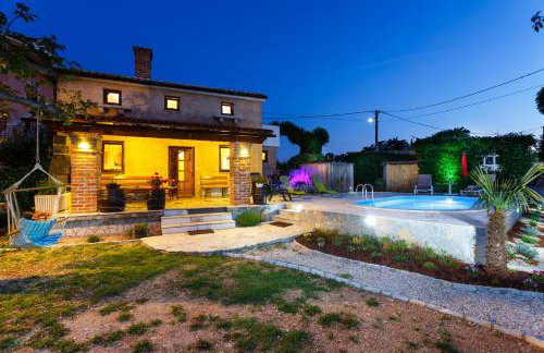 House Poljica with a pool - Foto 42