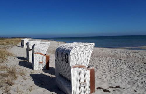 4 Sterne-Terrassen-Fewo "Heimathaven" direkt am Ostseestrand inkl Schwimmbad - Foto 21