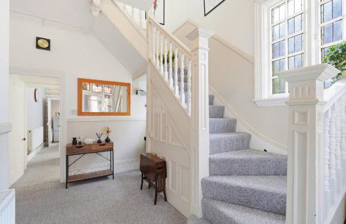 Large 7-Bed House Sleeps 14 FREE Parking ,Contractors & Groups Welcome - Foto 14
