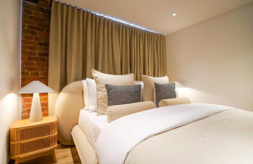 Omnia by The Heim - Photo 43