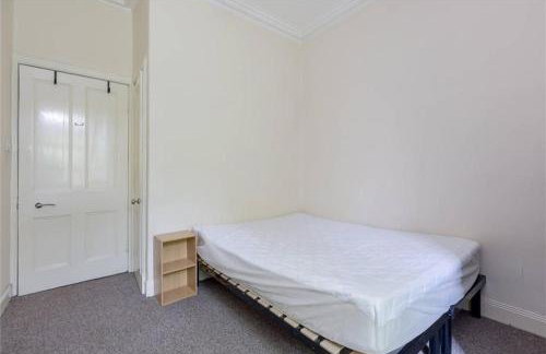 3 Bedrooms Flat in Central Edinburgh New Town , Lothian Road - Foto 4
