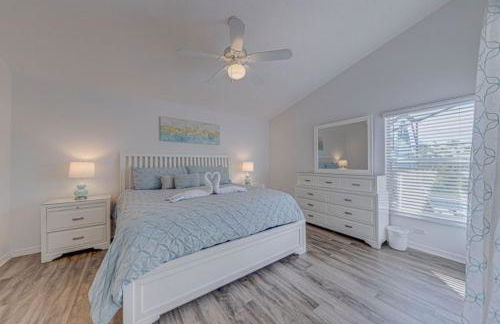 A wonderful choice for a family Vacation, 4 bedrooms and it own pool - Foto 48