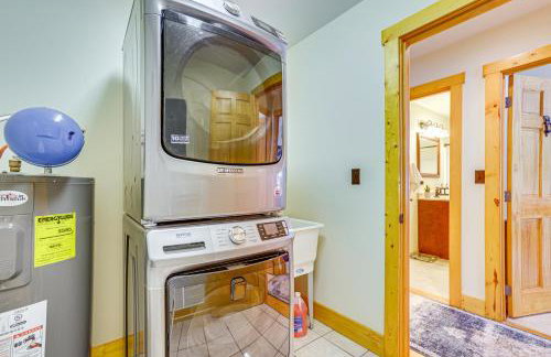 Hike, Ski and Raft Terra Alta Cabin with Large Deck - Foto 20