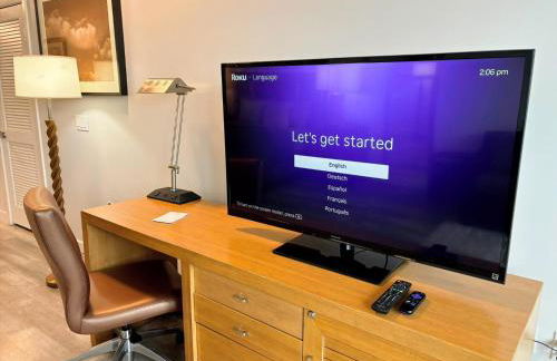 Melrose Luxe Retreat near The Grove - Foto 44