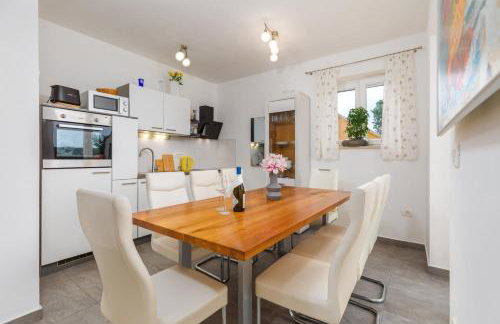 Villa Amalija - Photo 8