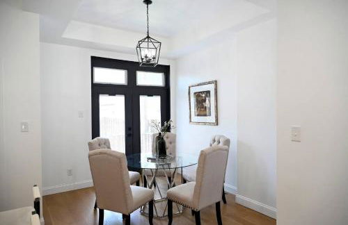 St. Louis Luxury Home 3BR/3.5BA Near Everything - Foto 5