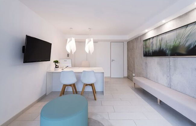 OliverLux Aparthotel - Foto 2