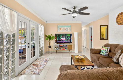 The Flamingo*4bed*pool*jacuzzi*foosball - Foto 12