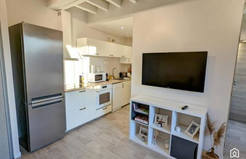 Gîte - Terrasse - Jardin - Soleil - Parking - Tram - Photo 4